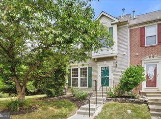 2009 Sumner Dr, Frederick, MD 21702