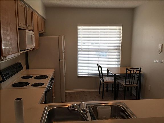4th image of 13414 Fairway Glen Dr APT 103