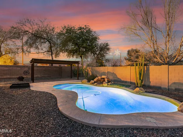 283 N 152ND Drive, Goodyear, AZ 85338