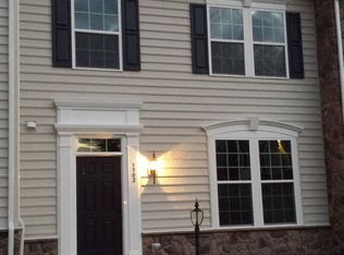 1702 Rockledge Ter, Woodbridge, VA 22192