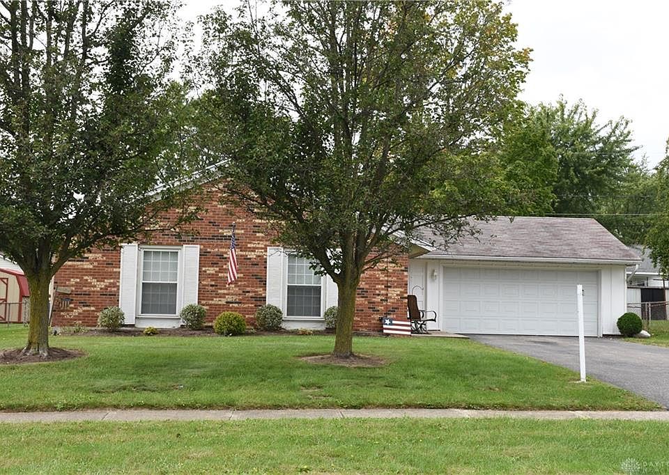 1st image of 157 Mountair Dr
