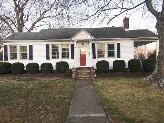 1st image of 848 Franklin Tpke