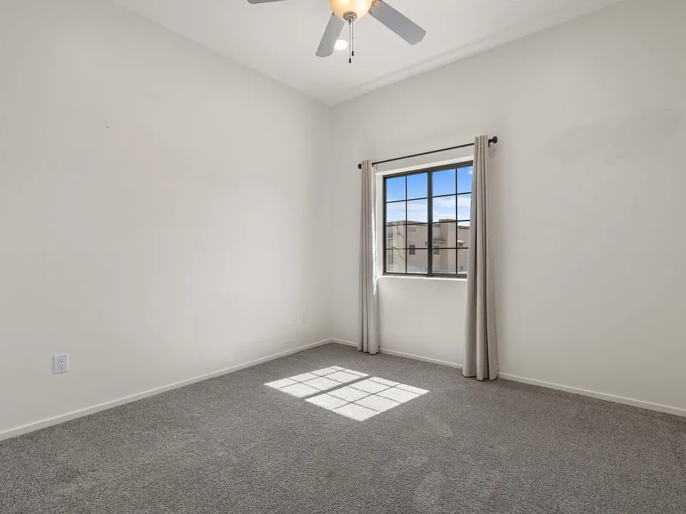 13-web-or-mls-2028 E River Rd 203-10_10022026