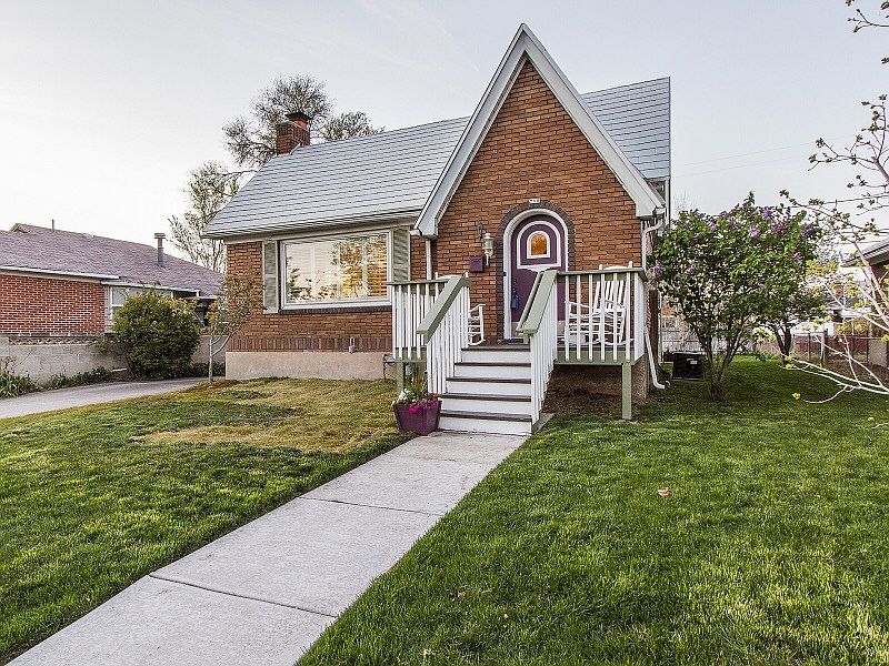 1st image of 719 E Bryan Ave