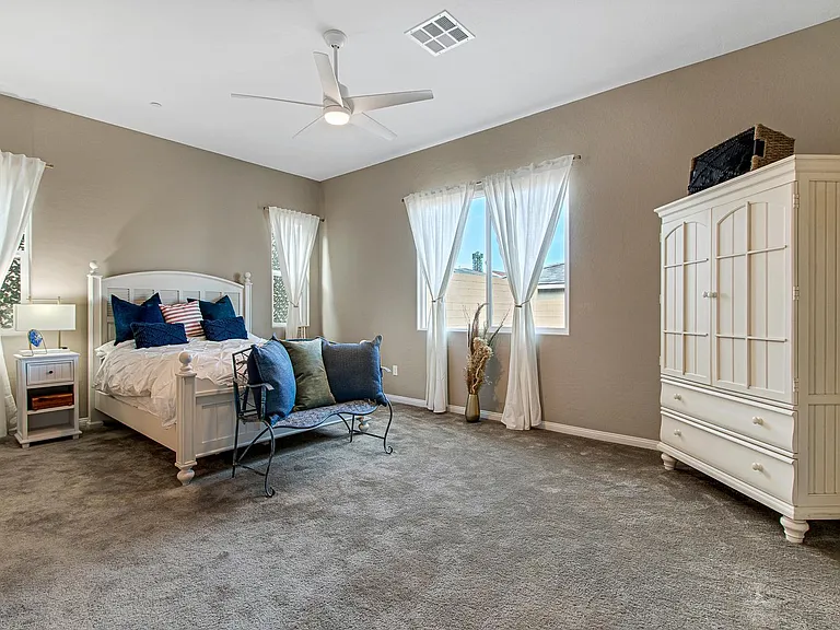 10930 Krista Leigh Ave — Photo 35
