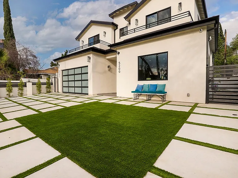 5202 Avenida Oriente — Photo 47