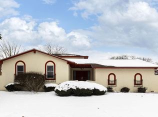 1579 Valley Crest Dr, Columbus, OH