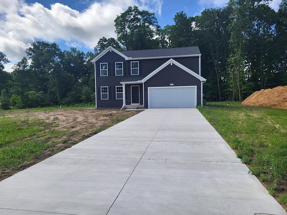 1st image of 49070 Silver Oaks W