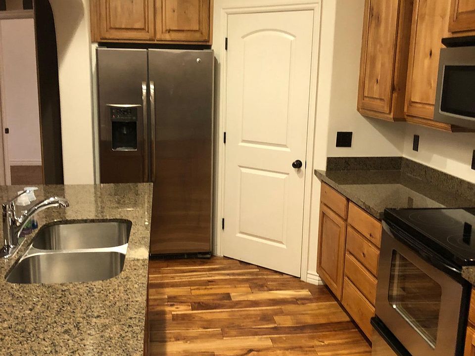 1st image of 11776 S Grandville Ave #12