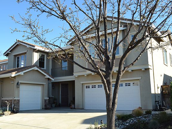 2nd image of 500 Gresham Ct