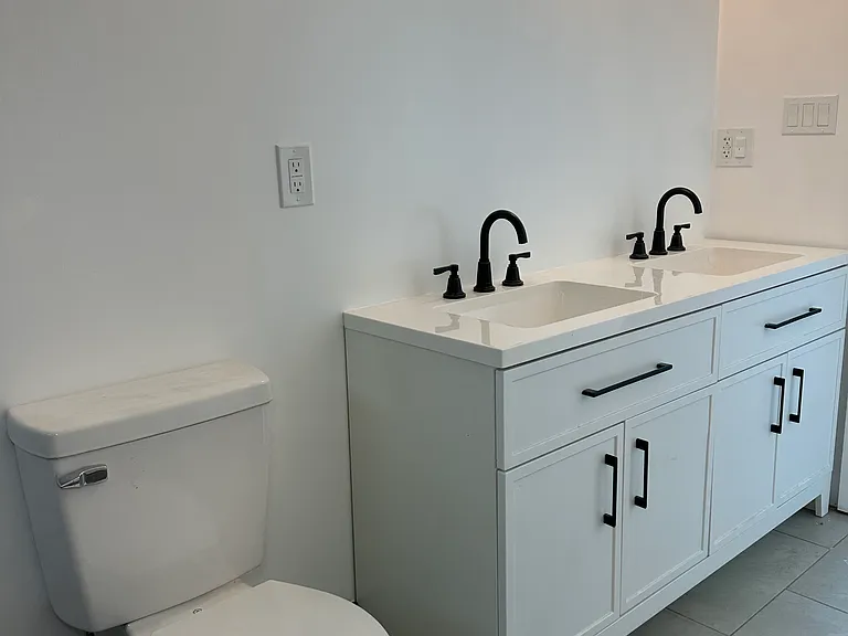 2612 Juliet St #1/2 — Photo 5