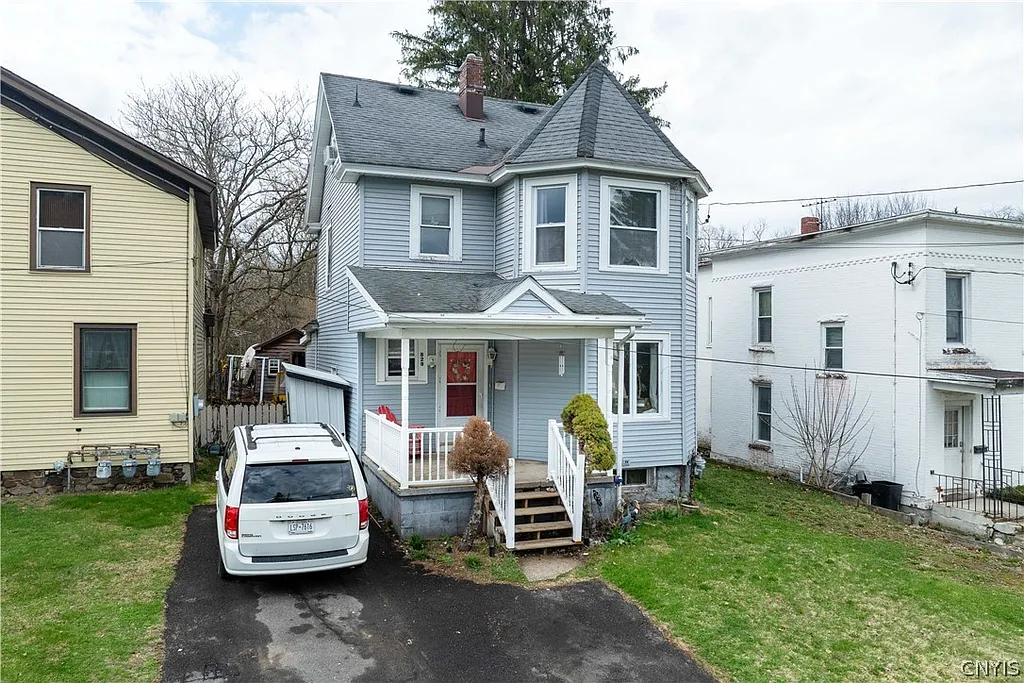 Property photo 3