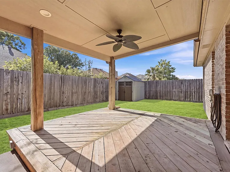 19307 Pinewood Bluff Ln — Photo 25