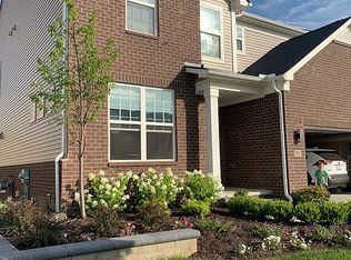 557 Wishing Tree Ln, Ann Arbor, MI 48108