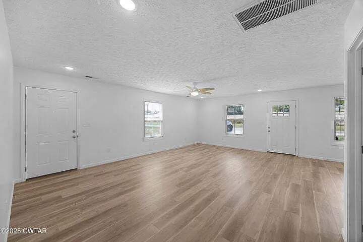 2310 Dodson St — Photo 7