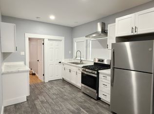 1132 W 52nd St, Los Angeles, CA 90037