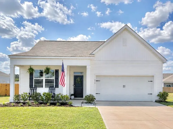215 Watersglen Dr, Summerville, SC 29486
