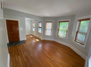 187 Harvard St #2, Cambridge, MA 02139
