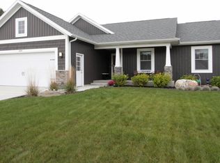 2214 Ashford Trl, Portage, MI
