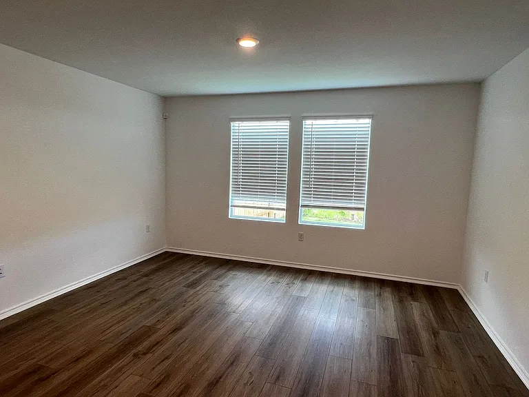 7221 Spotted Leaf Way — Photo 8