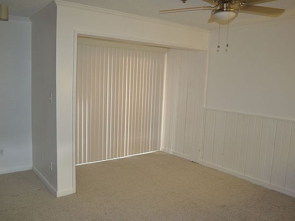 4th image of 1090 E Michigan St