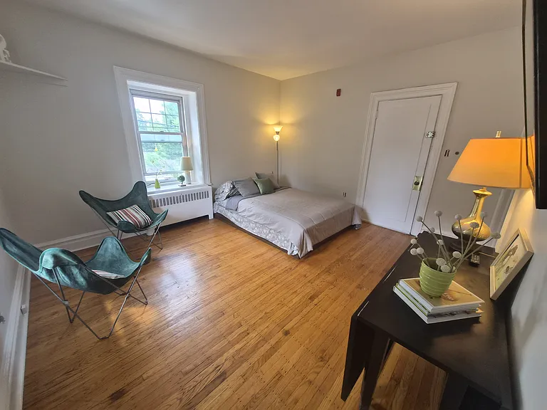 802 Oak Ln #1 — Photo 5
