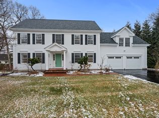 13 Deveron Dr, Madison, CT 06443