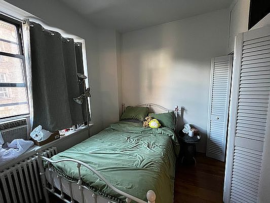 3rd image of 217 E 33rd St #2WF