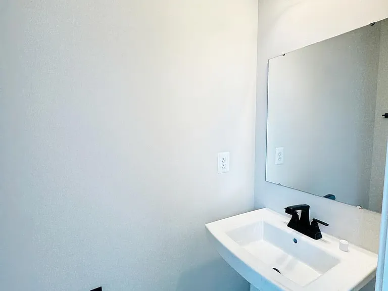 19722 Preservation Mews — Photo 9