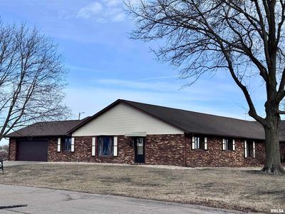 1823 S Madison St, Macomb, IL, 61455