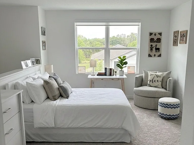 Loft/Flex space - Perfect for Office, Study / TV Games, Guess area