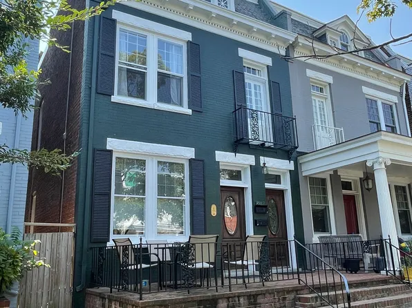 2217 Hanover Ave, Richmond, VA 23220