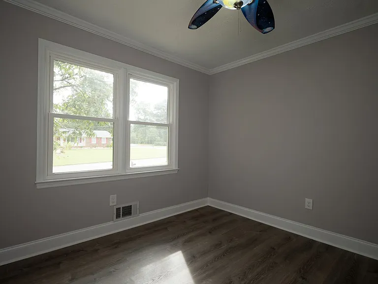 1030 Carriage Hill Rd — Photo 13