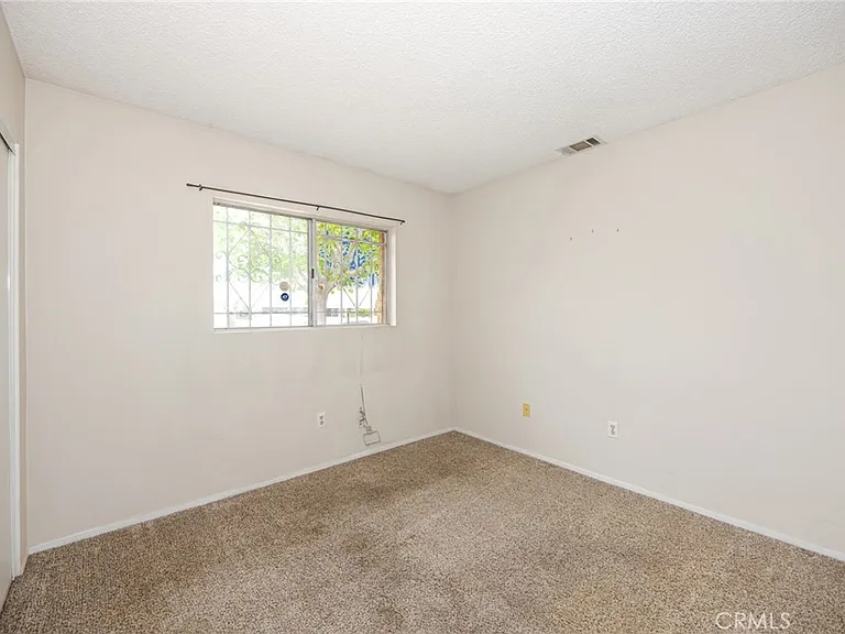 10415 Buckboard Cir — Photo 13