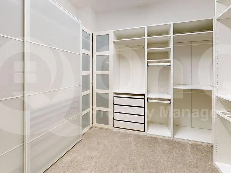4213 Wellesley Ave — Photo 36