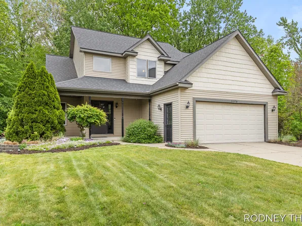 11576 Spruceview Dr, Allendale, MI 49401