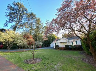 255 Magnolia Rd, Pinehurst, NC 28374