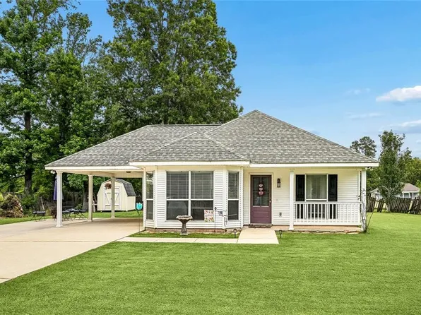48066 Sibley Rd, Tickfaw, LA 70466