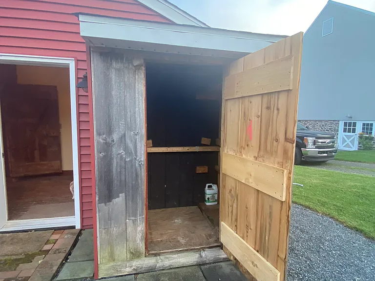 336 E Dark Hollow Rd — Photo 13