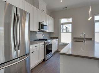 246 Green Bay Rd #4973559, Highwood, IL 60040