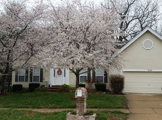 530 Beacon Point Ln, Grover, MO 63040