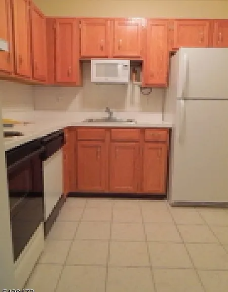 272 Potomac Dr — Photo 4