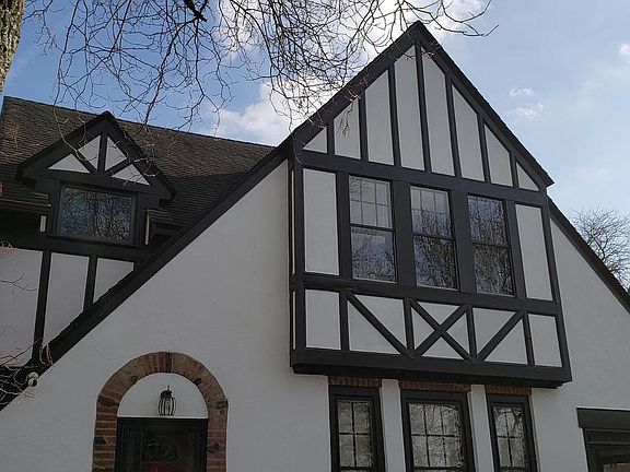 3rd image of 116 Renfrew Ave