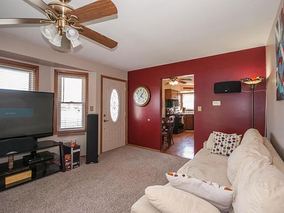 5th image of 2661 Ivanrest Ave SW