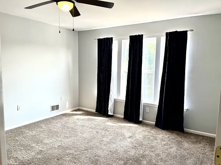 26 Dickerson Ln — Photo 17