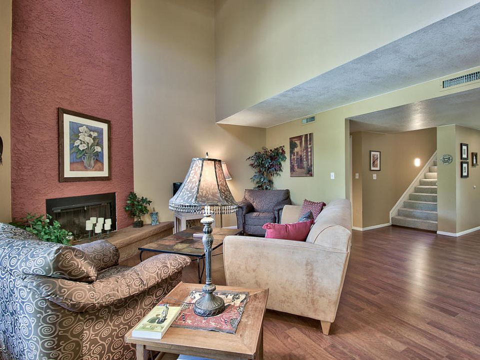 1st image of 3084 E Cannon Dr