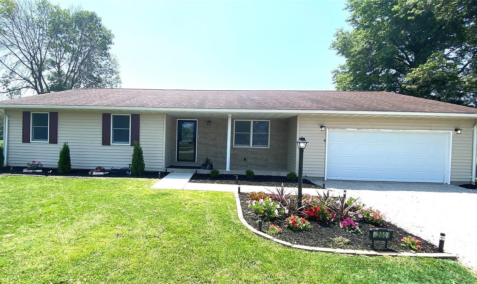200 W Moro Dr, Moro, IL 62067 Zillow