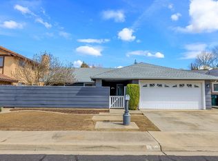 845 River Bluff Ct, Oakdale, CA 95361