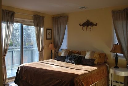 2nd image of 58 Stuyvesant Dr