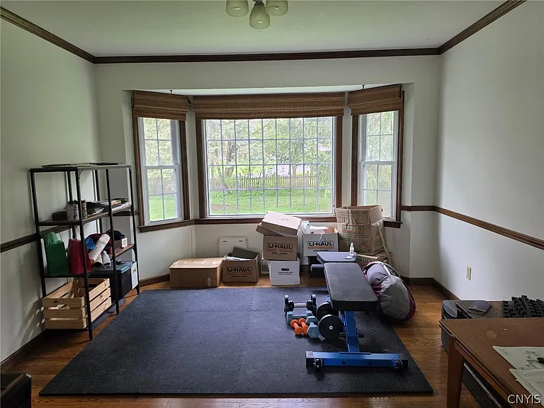 96 Charing Rd — Photo 15